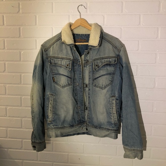 Billabong vintage Jean jacket with fuzzy inside - Picture 4 of 4